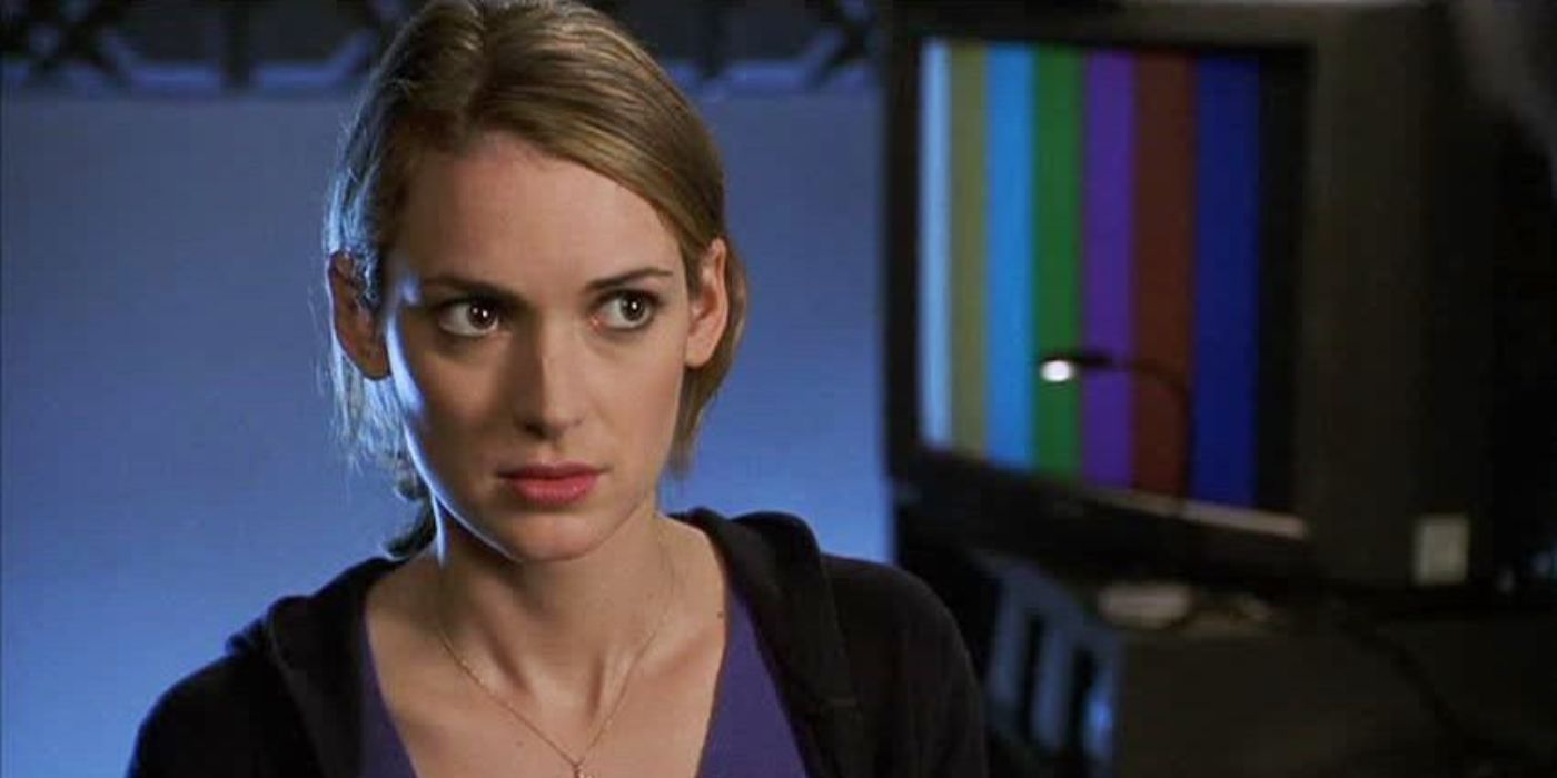 Winona Ryder as Babe Bennett in Mr Deeds