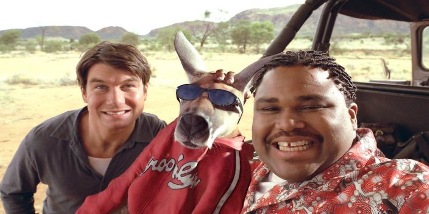 Jerry O'Connell and Anthony Anderson pose with Jackie Legs in Kangaroo Jack.