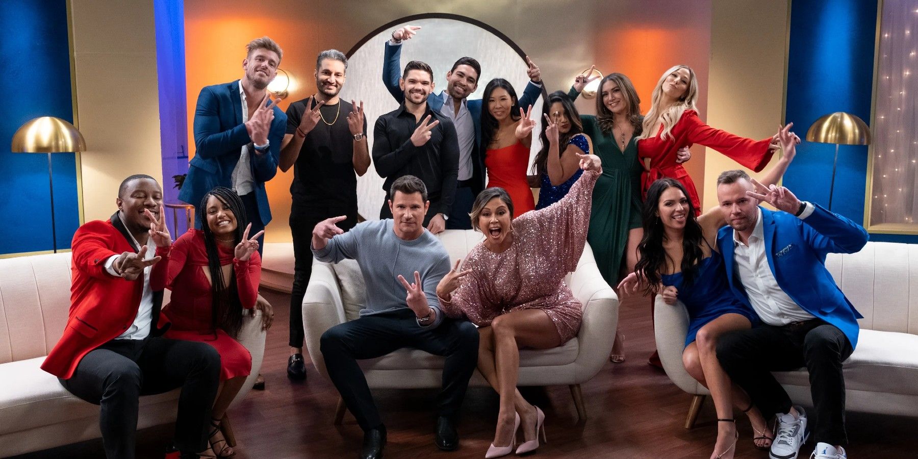 Nick and Vanessa Lachey with the Love Is Blind season 2 cast.