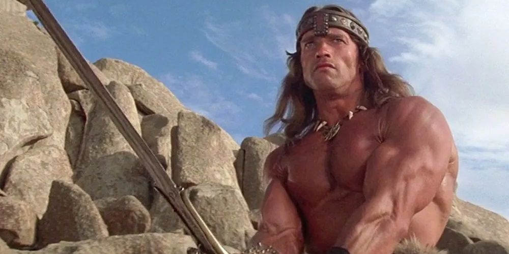 Arnold_Schwarzenegger_with_a_sword_in_Conan_the_Barbarian