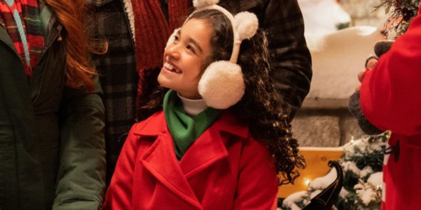 Ava sorrindo para Sierra em Falling for Christmas