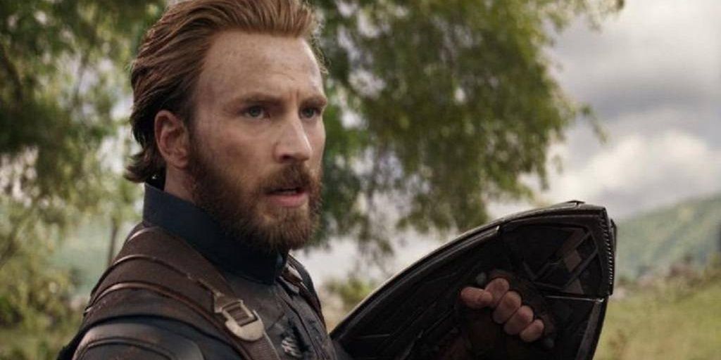 Captain America with the Vibranium gauntlet in Avengers Infinity War