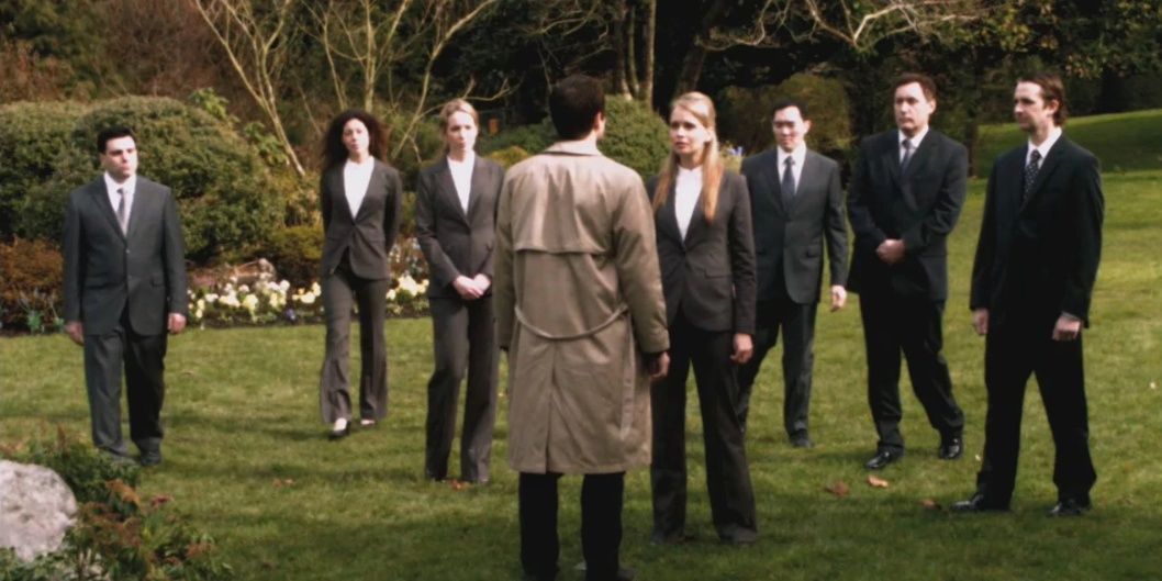 Castiel talking to angels in Heaven in Supernatural