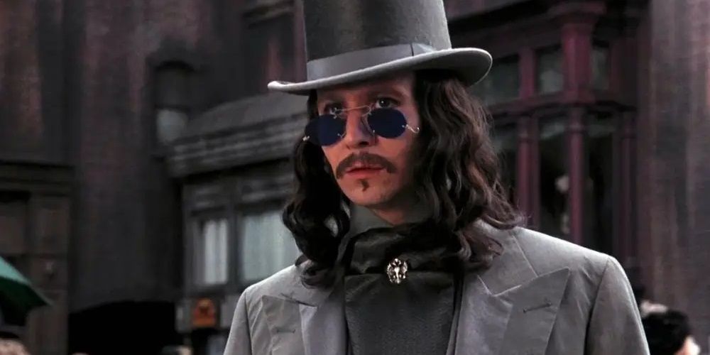 Gary Oldman as Dracula on the street