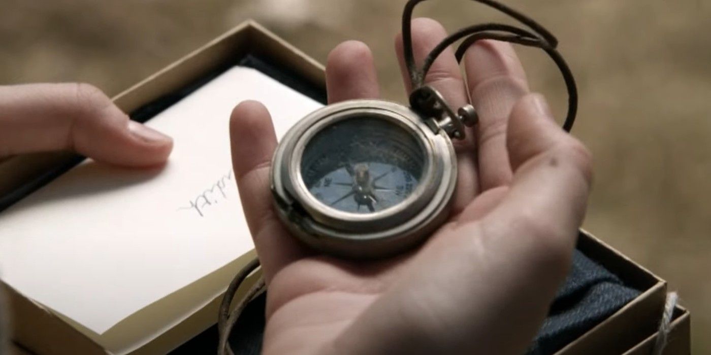 Judith and Negan compass in Walking Dead