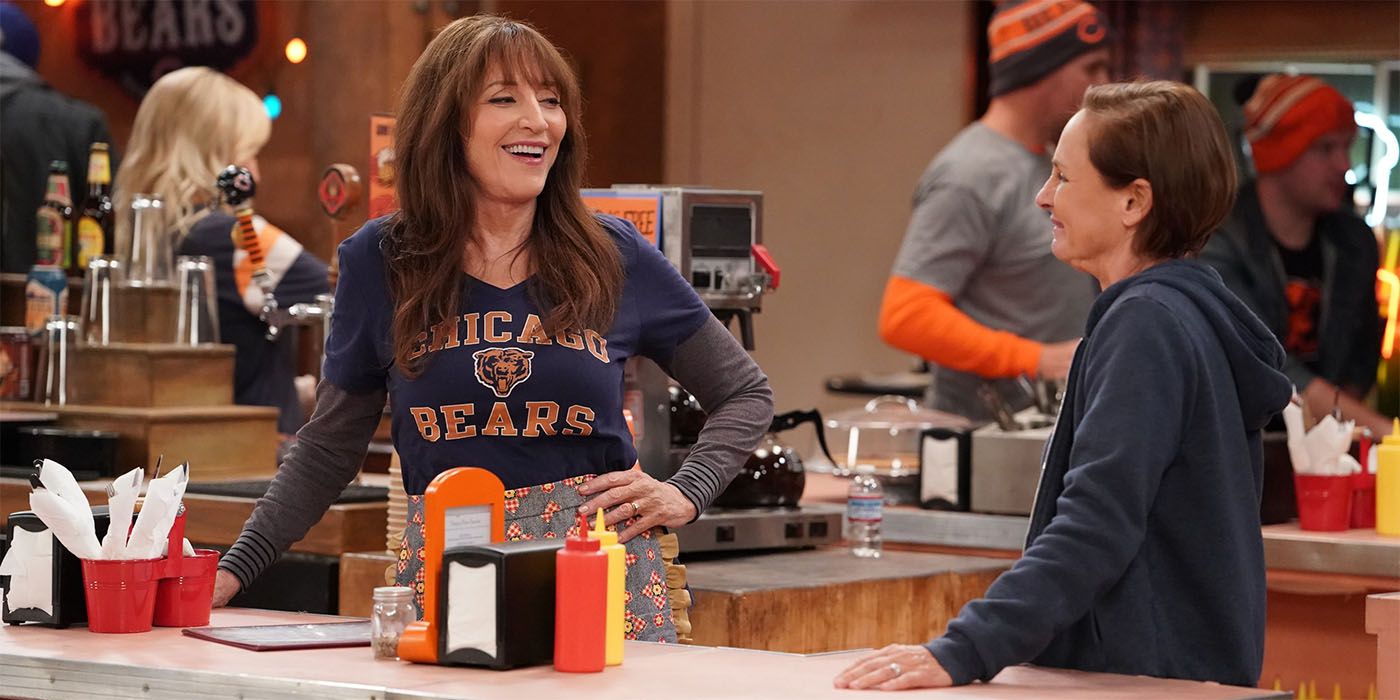 Katey Sagal as Louise in The Conners