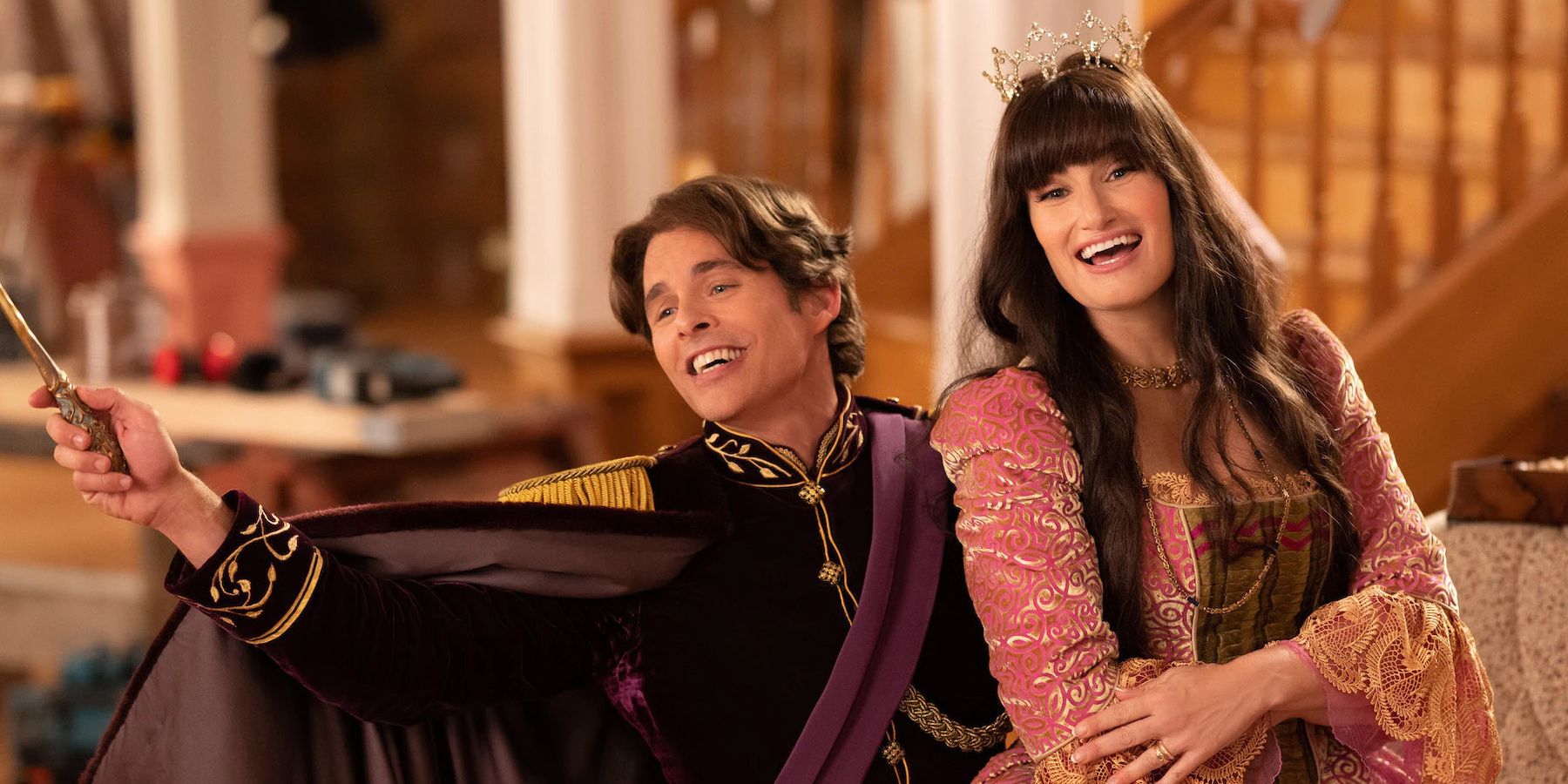 James Marsden As King Edward And Idina Menzel As Queen Nancy In Disenchanted