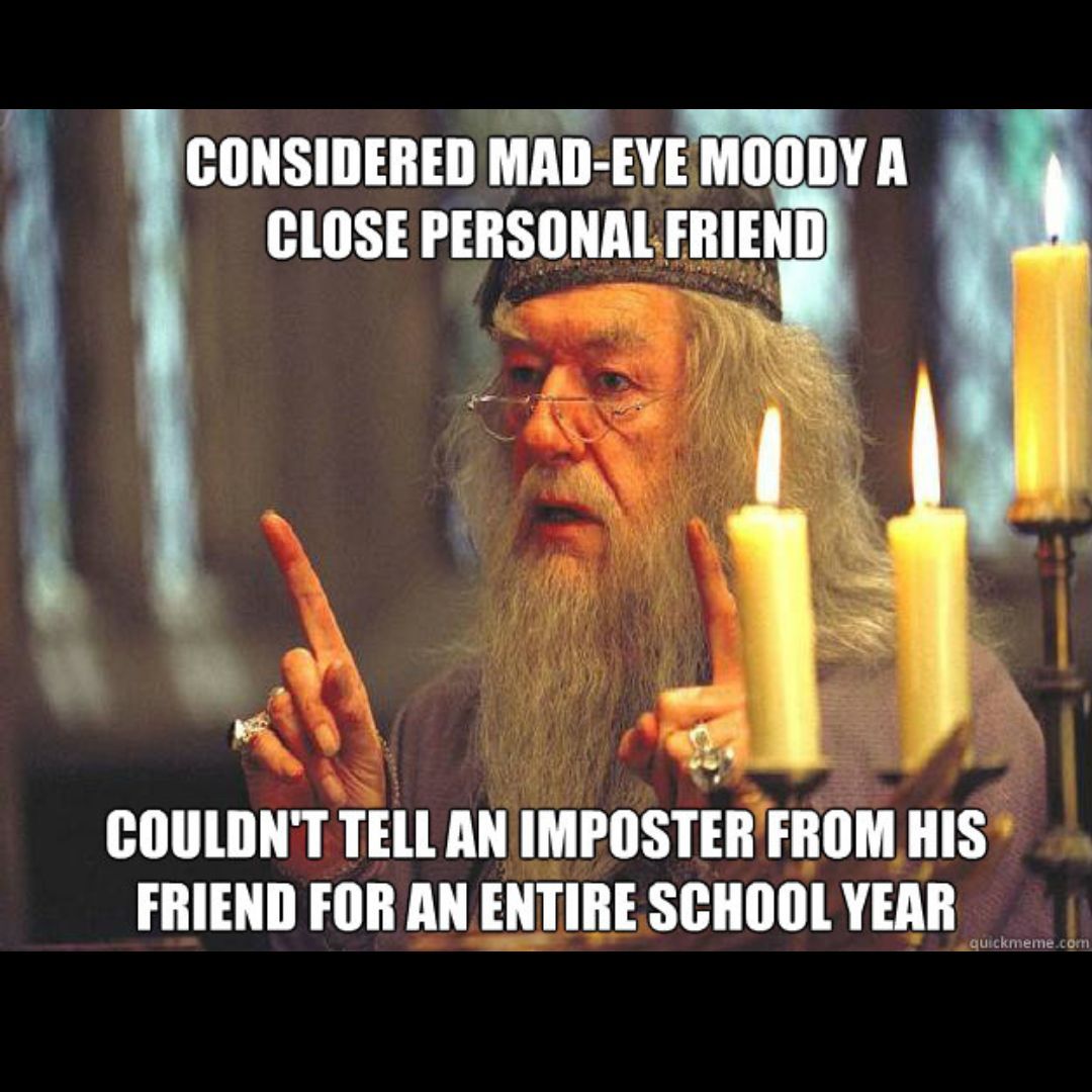 Meme avec Dumbledore levant les doigts