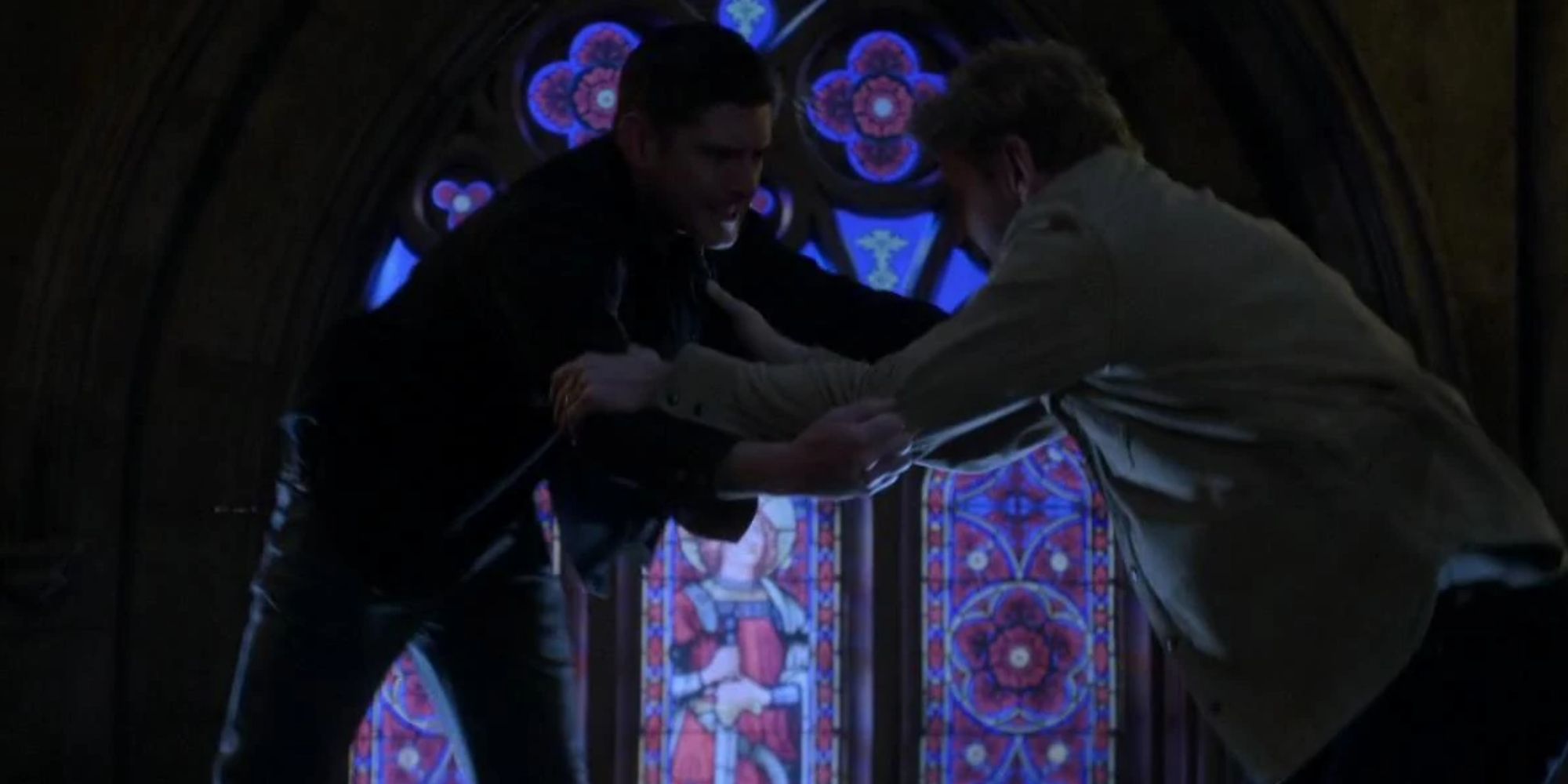 Micahel fights Lucifer while possessing Dean in Supernatural