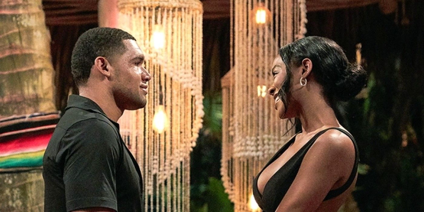 Rodney Mathews and Eliza Isichei are talking in Bachelor In Paradise