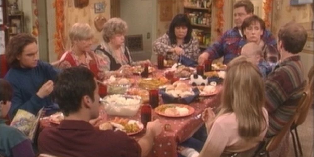 Keluarga Conner makan malam di Thanksgiving 1994 di Roseanne