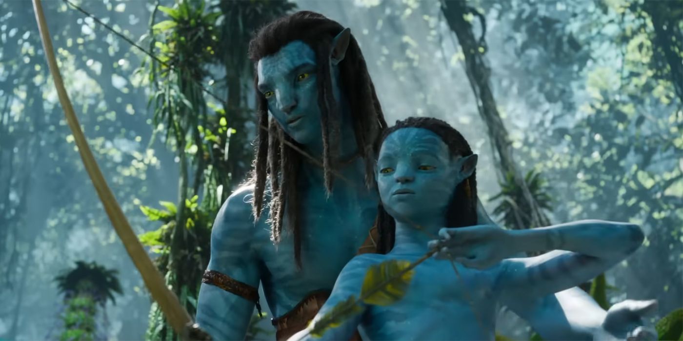 Jake Sully teaches his child how to use a bow and arrow in Avatar: The Way of Water.