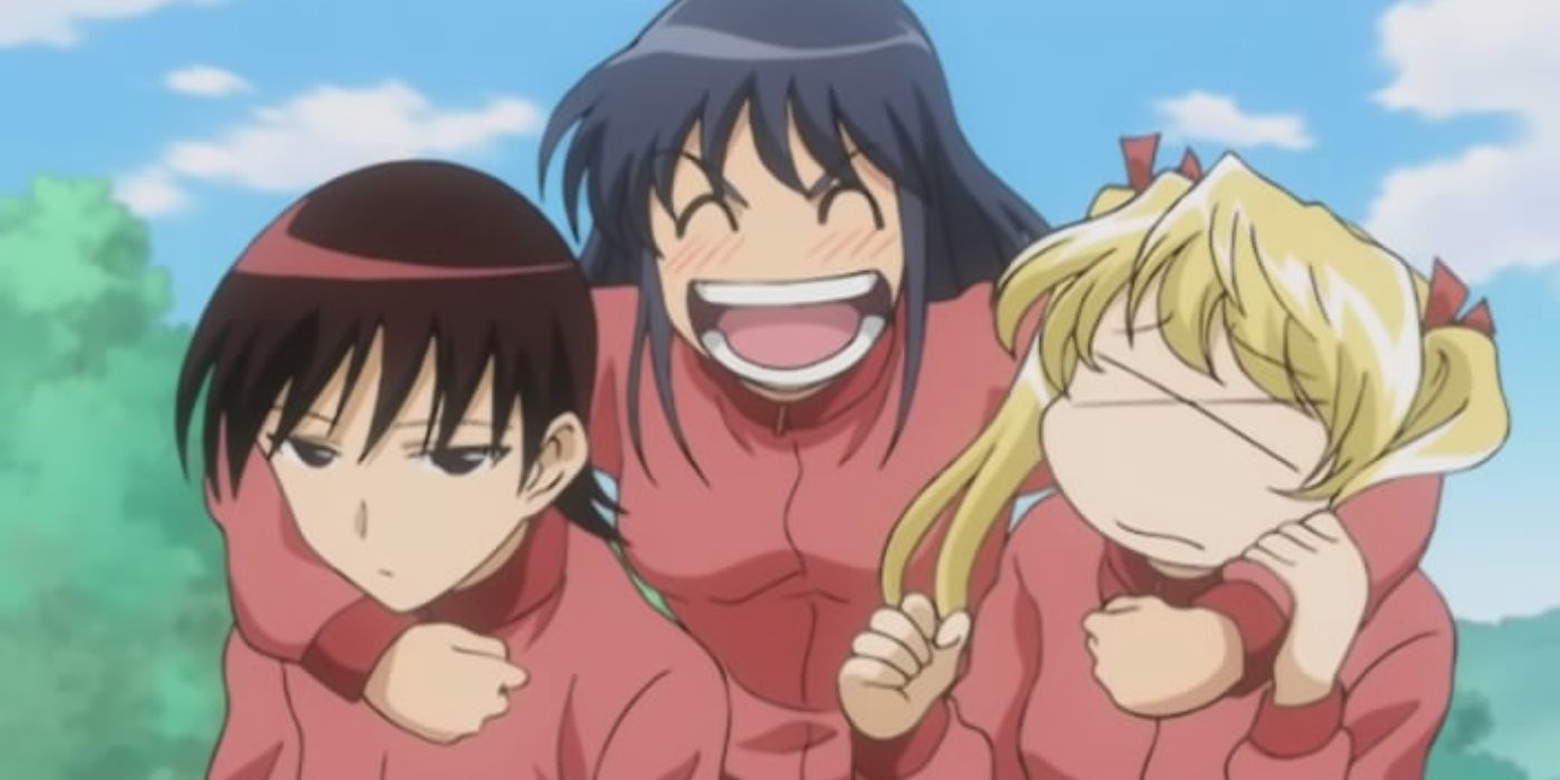 The characters of the anime School Rumble pulled into a hug.