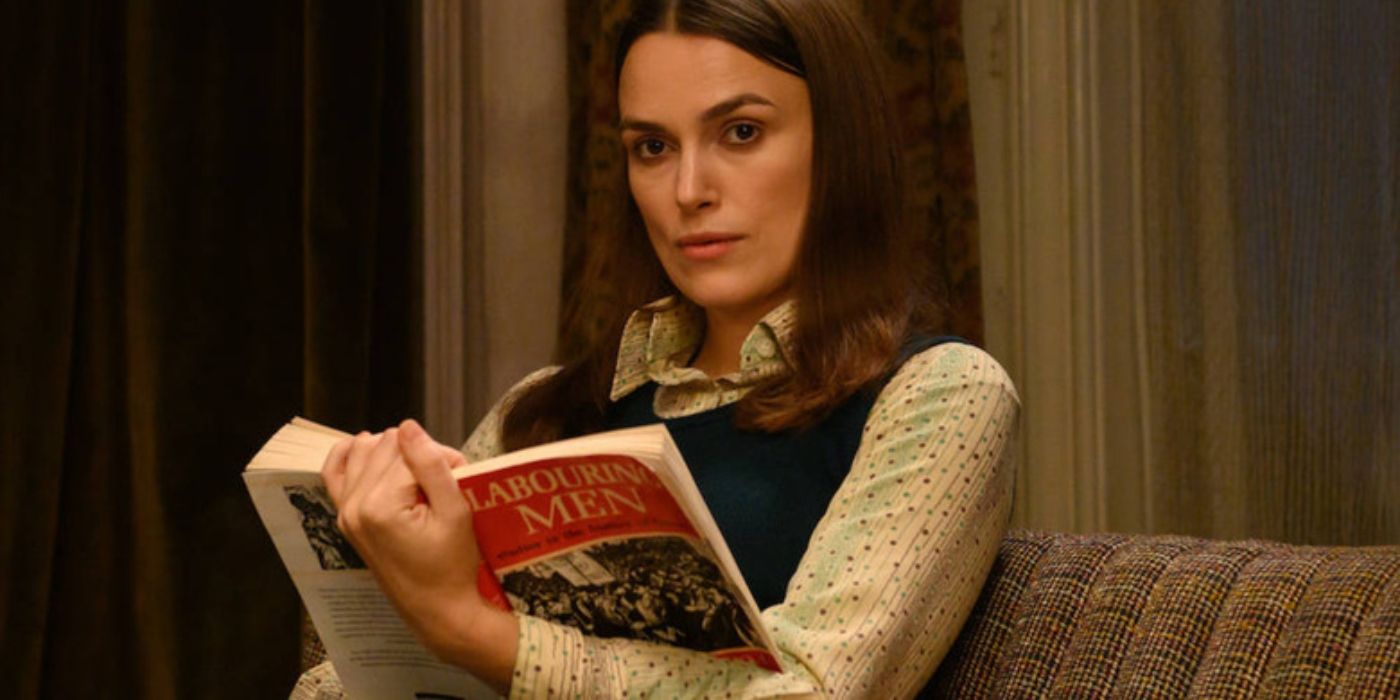 Kiera Knightly reading a book in Silent Night.