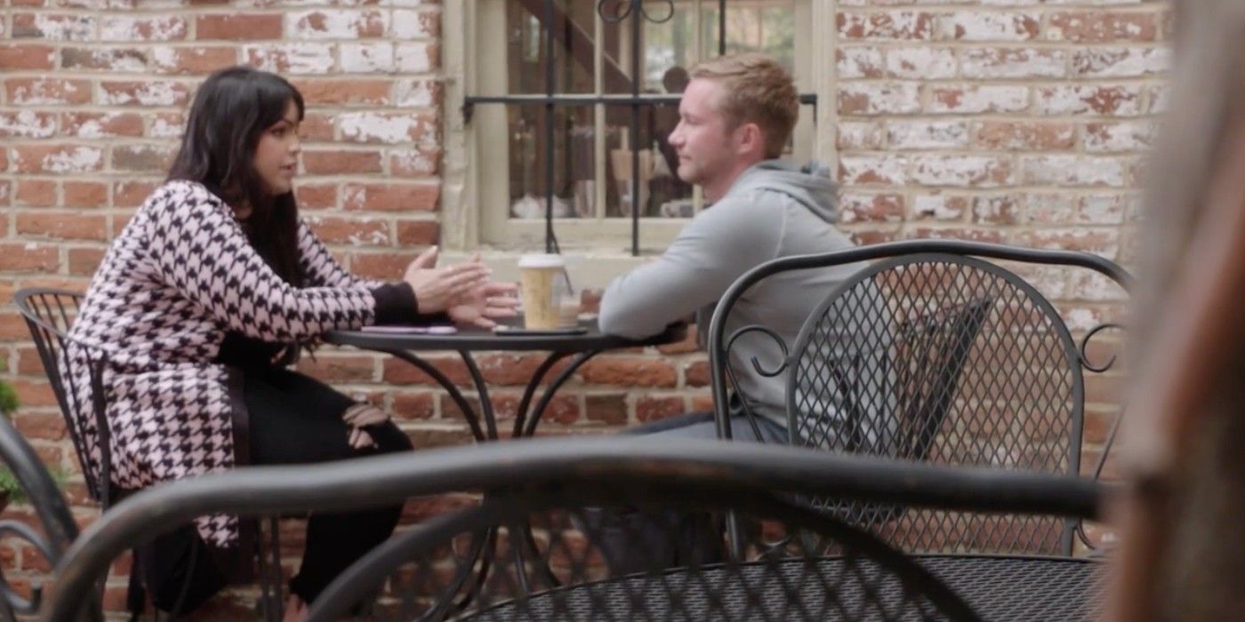 90 Day Fiance's Tiffany and new boyfriend Dan outside at cafe