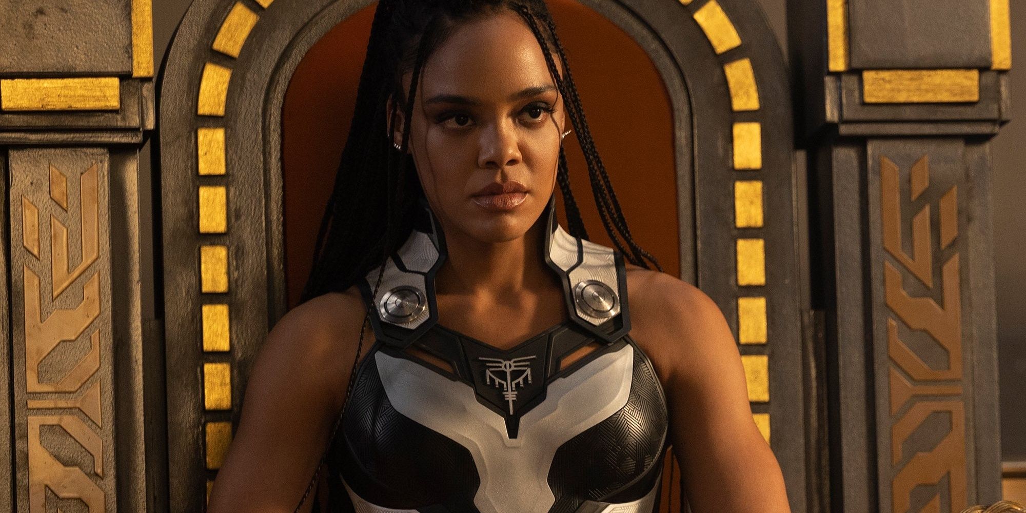Valkyrie sitting in a throne in Thor Love and Thunder 