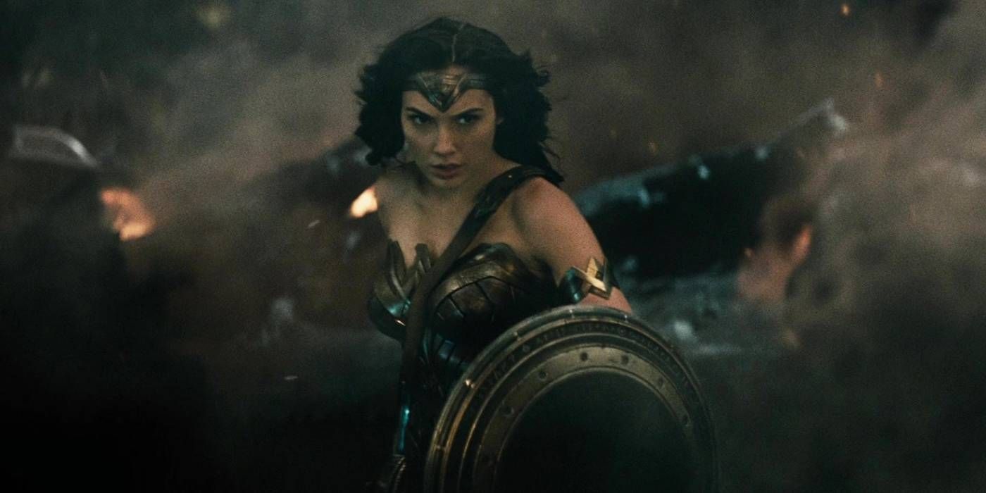 Mulher Maravilha em Batman v Superman A Origem da Justiça