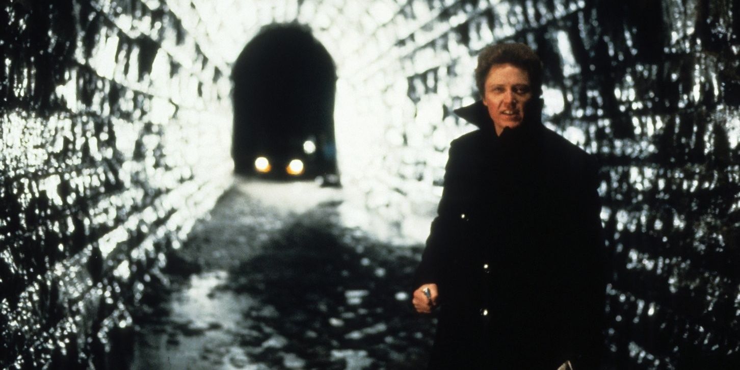 Christopher Walken em um túnel em The Dead Zone 