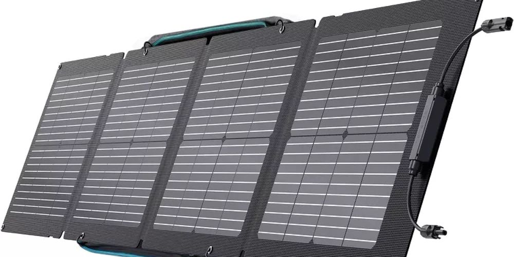 Um painel solar portátil EcoFlow de 110 watts é mostrado