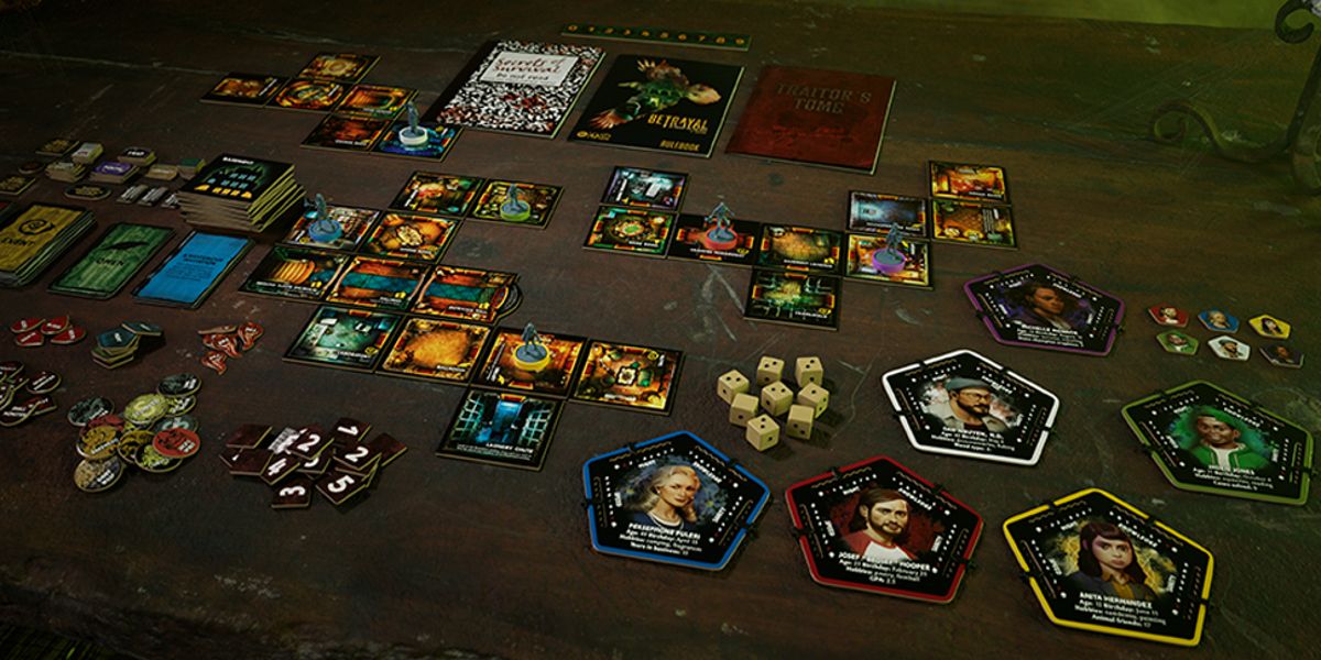 Hasbro Avalon Hill Betrayal at House on the Hill 3rd Edition Amazon Product Shot