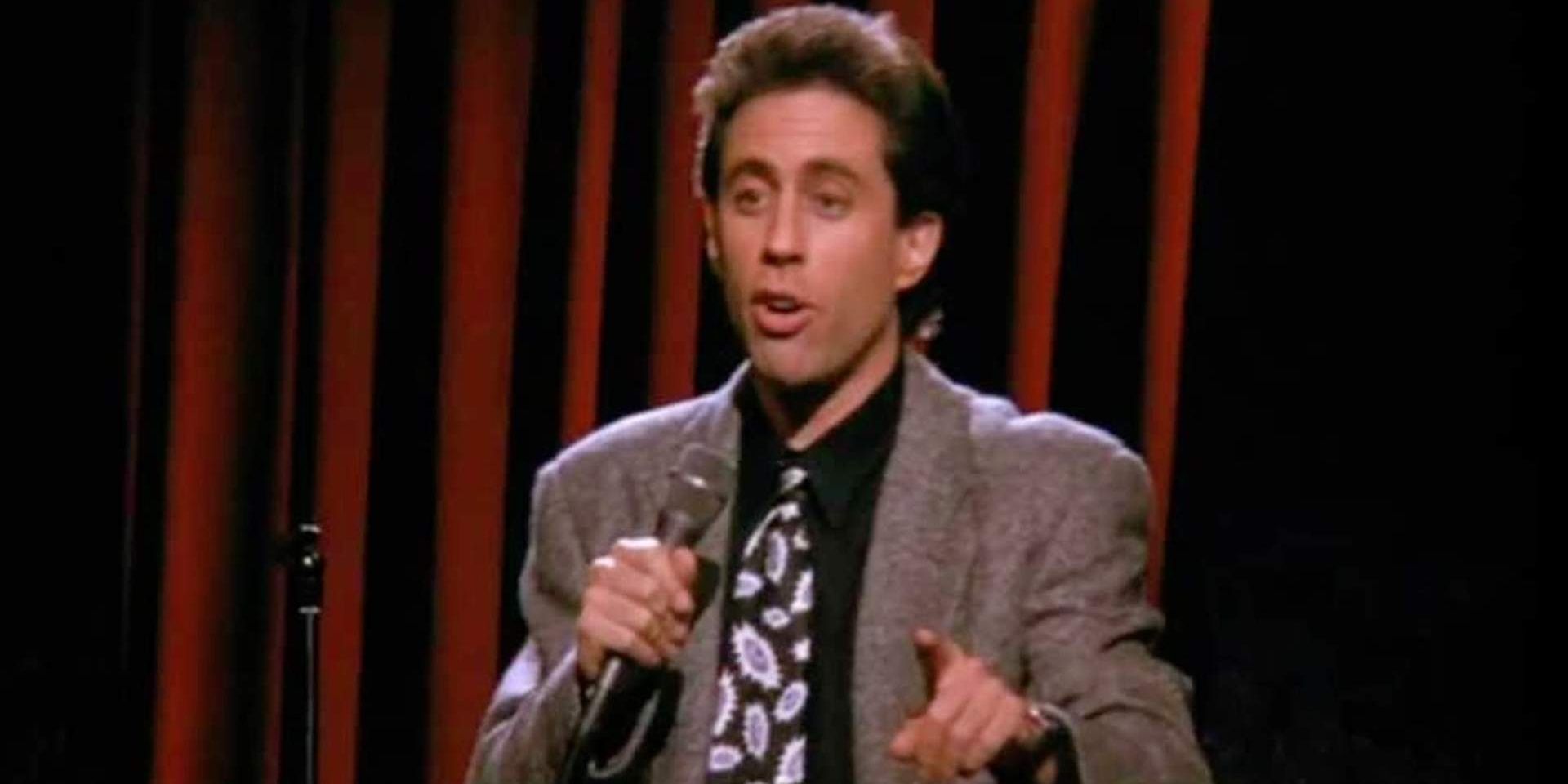 Jerry_on_stage_in_Seinfeld