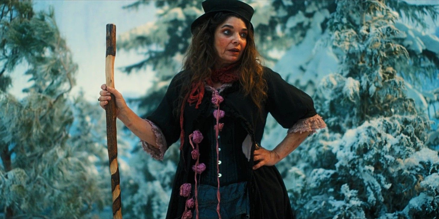Laura San Giacomo as the Christmas Witch in The Santa Clauses