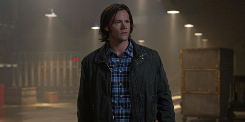 Sam parece assustado em um bunker em Supernatural