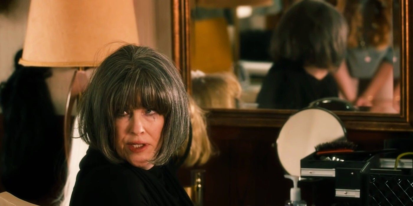 schitt's creek - moira's wig in don't worry, she's his sister