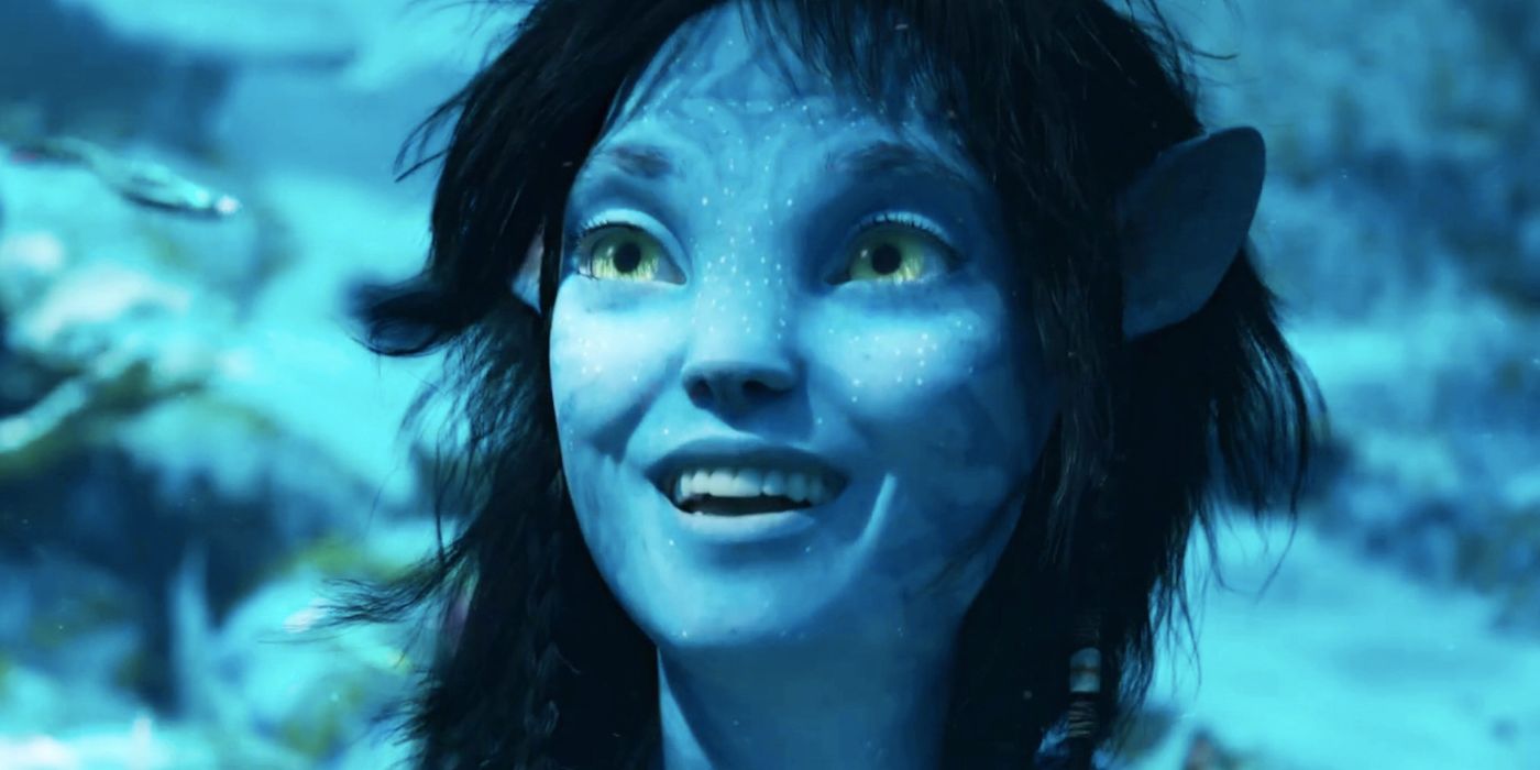 Sigourney Weaver dans le rôle de Kiri dans Avatar 2 La voie de l'eau
