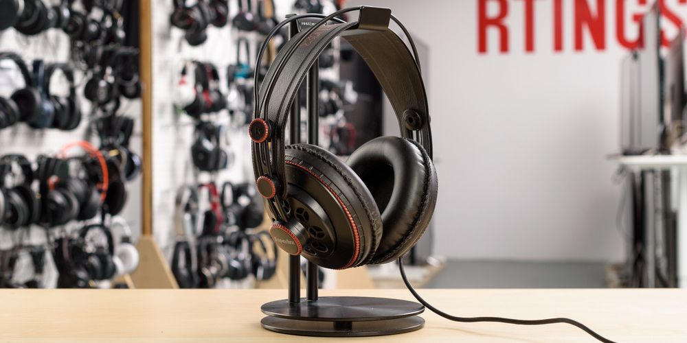 10 Headphones Better Than Airpods Max For Apple's Lossless Audio