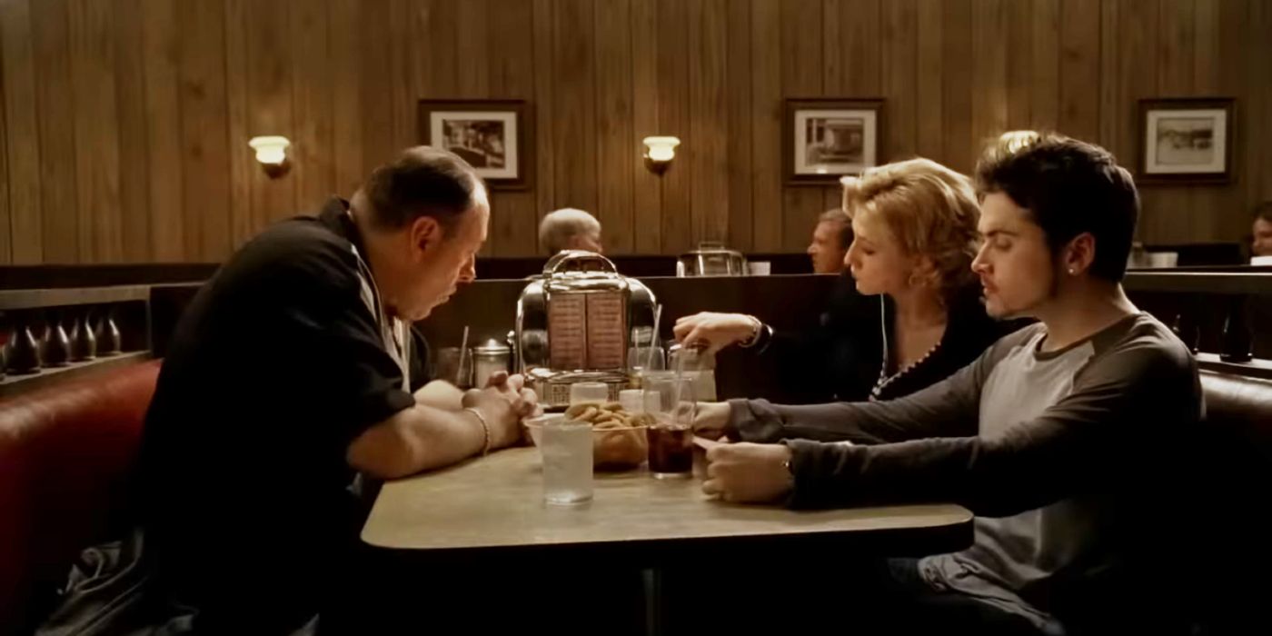 Tony (James Gandolfini), Carmela (Edie Falco), AJ (Robert Iler) in The Sopranos finale.