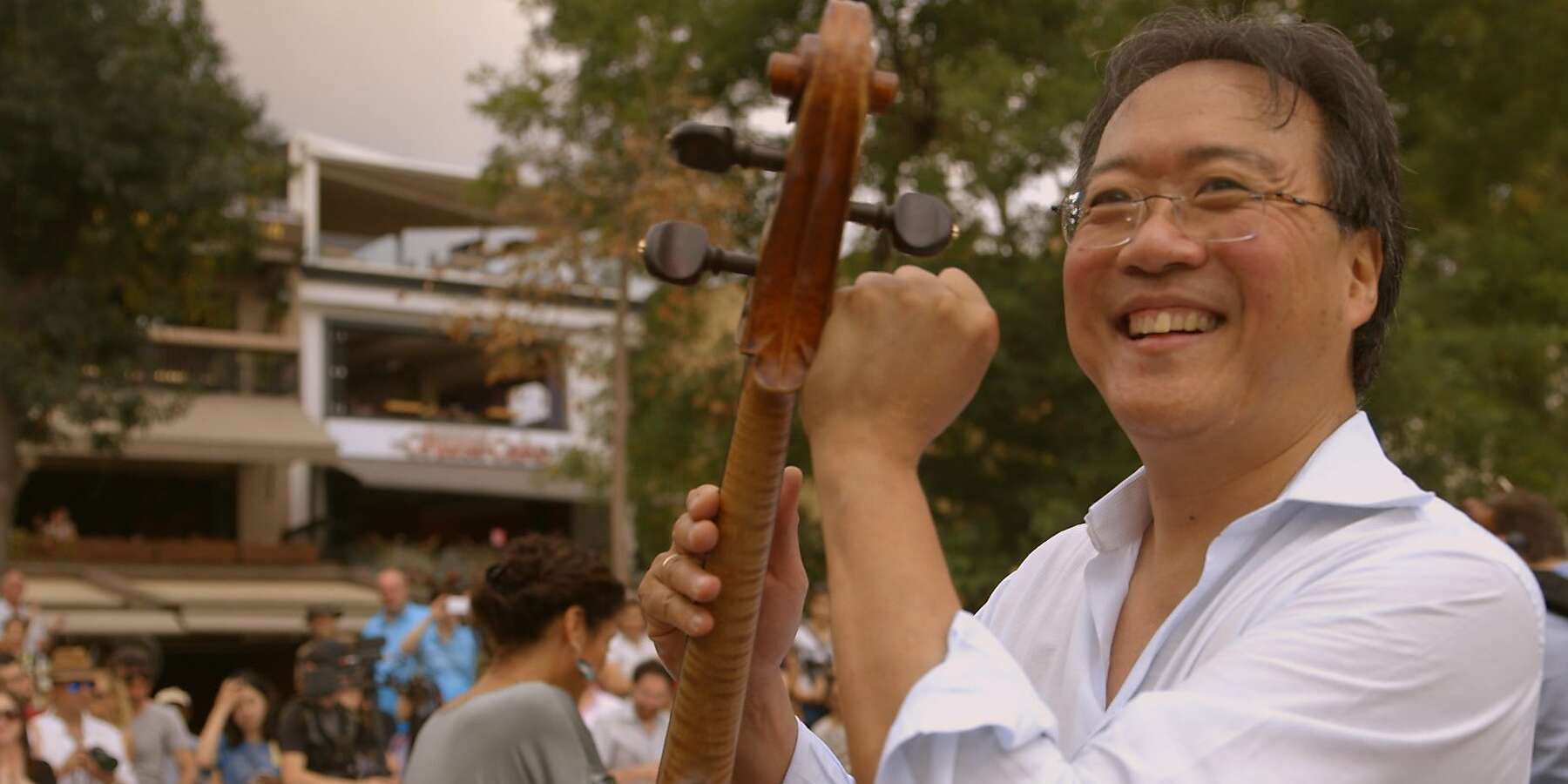 Yo-Yo Man in documentary The Music of Strangers 