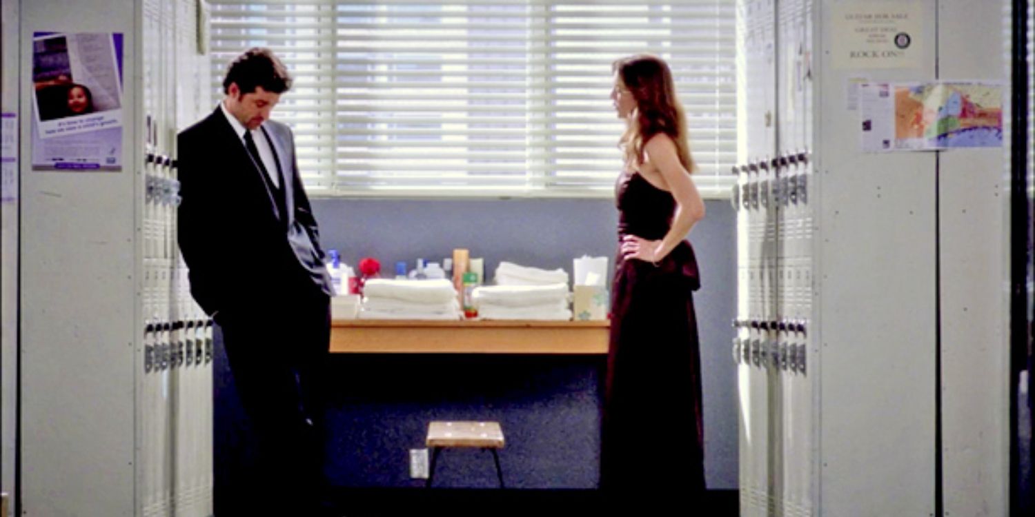An image of Derek and Meredith talking in the intern locker room in Grey's Anatomy