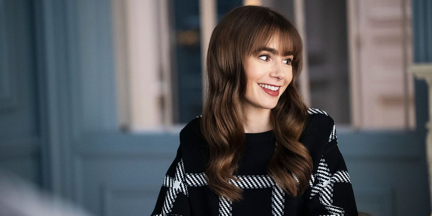 Emily in Paris Lilly Collins smiling