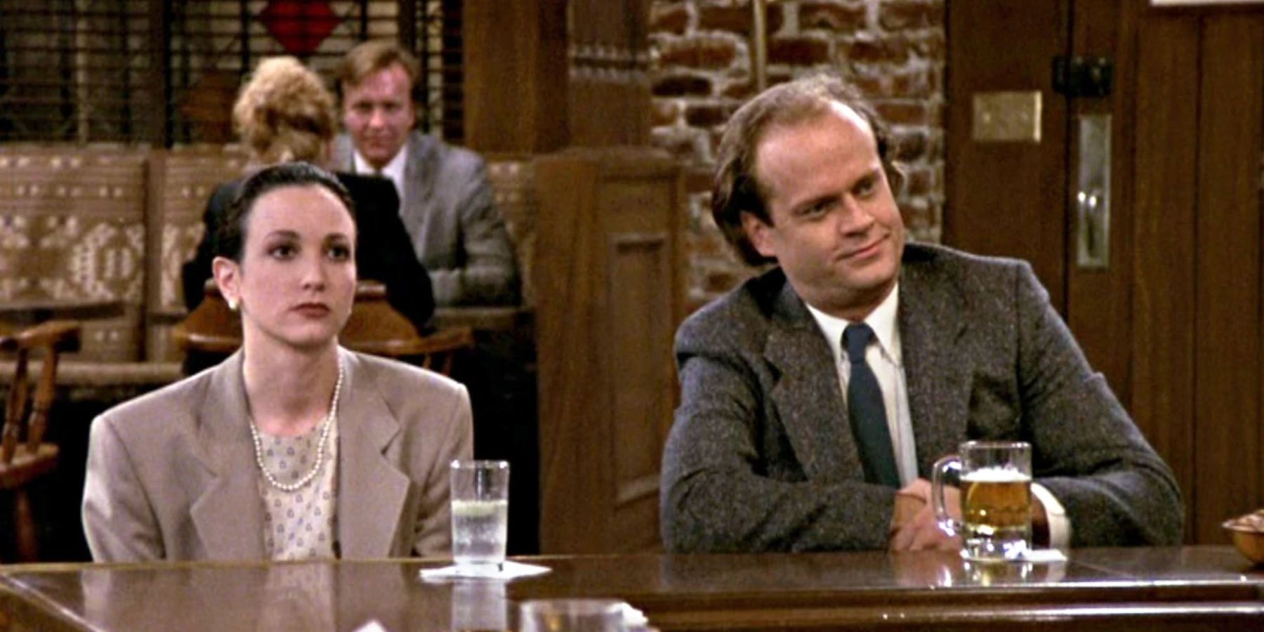Frasier Reboot Set Video Confirms The Return Of Cheers’ Lilith