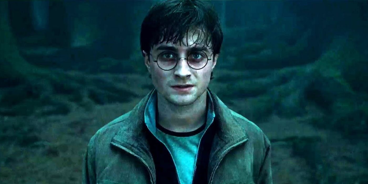 Harry Potter in het Verboden Bos net voordat Voldemort de Vloek des Doods uitspreekt