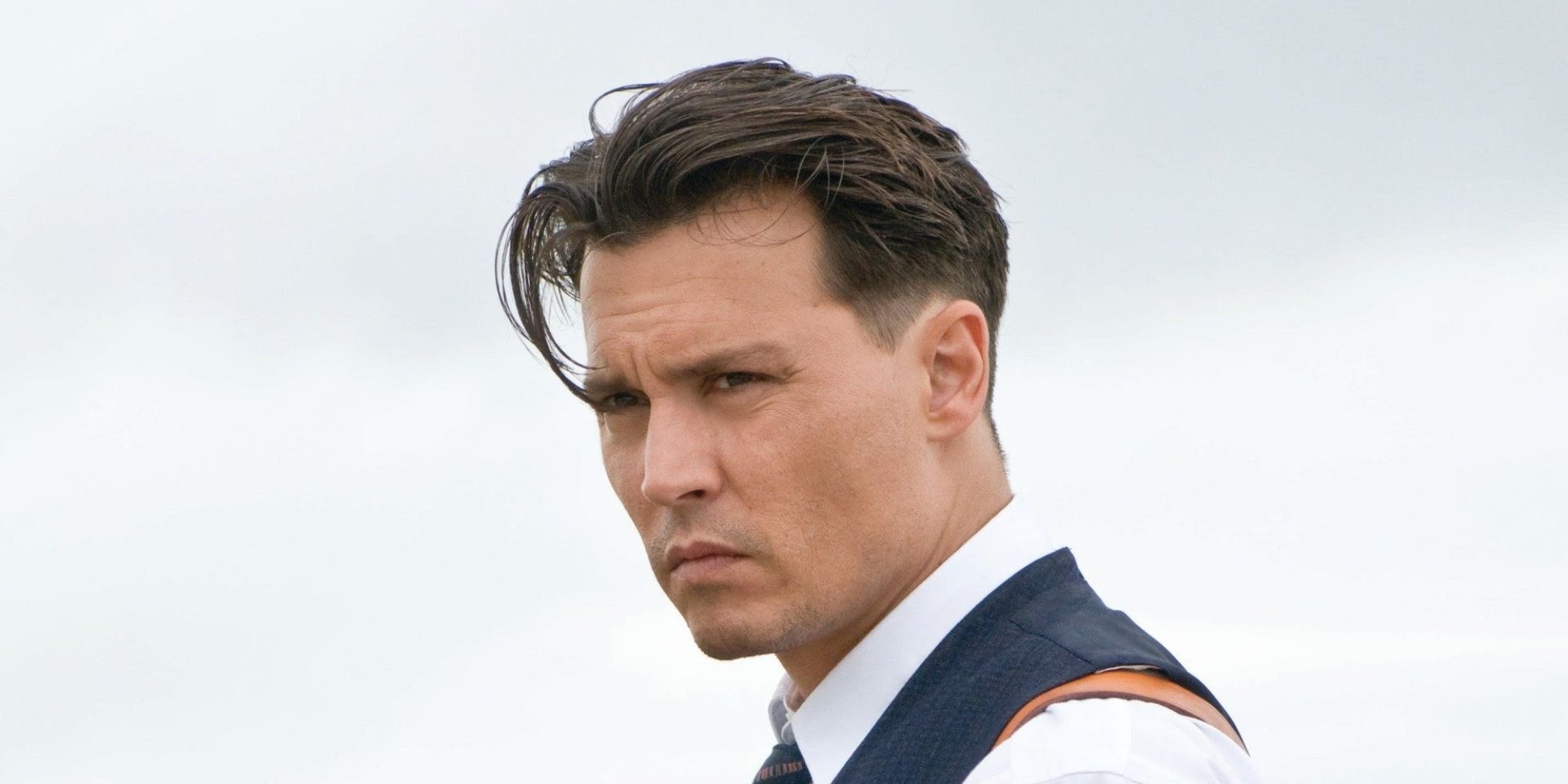 johnny depp como john dillinger em inimigos públicos