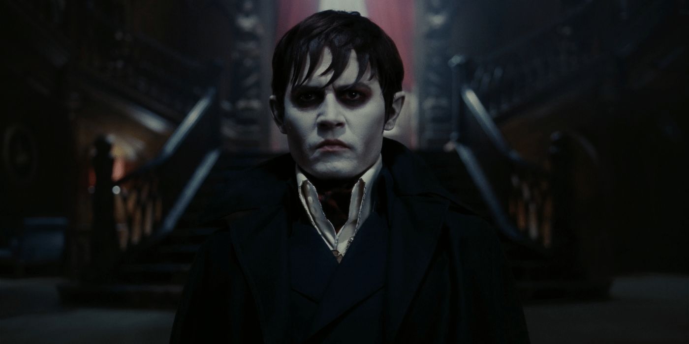 Johnny Depp em Dark Shadows dirigido por Tim Burton