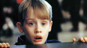 Kevin at the airport in Home Alone 2 Lost in New York