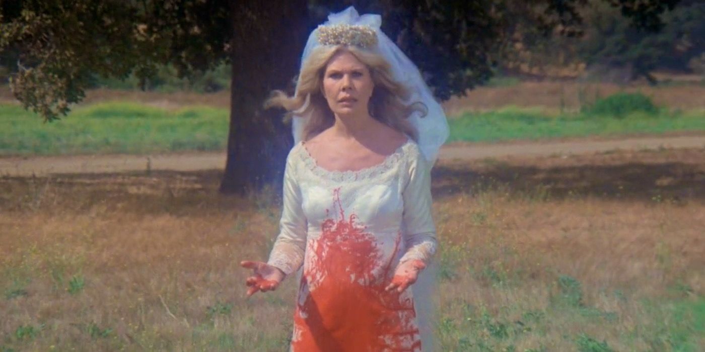 loretta swit as hot lips in mash dreams