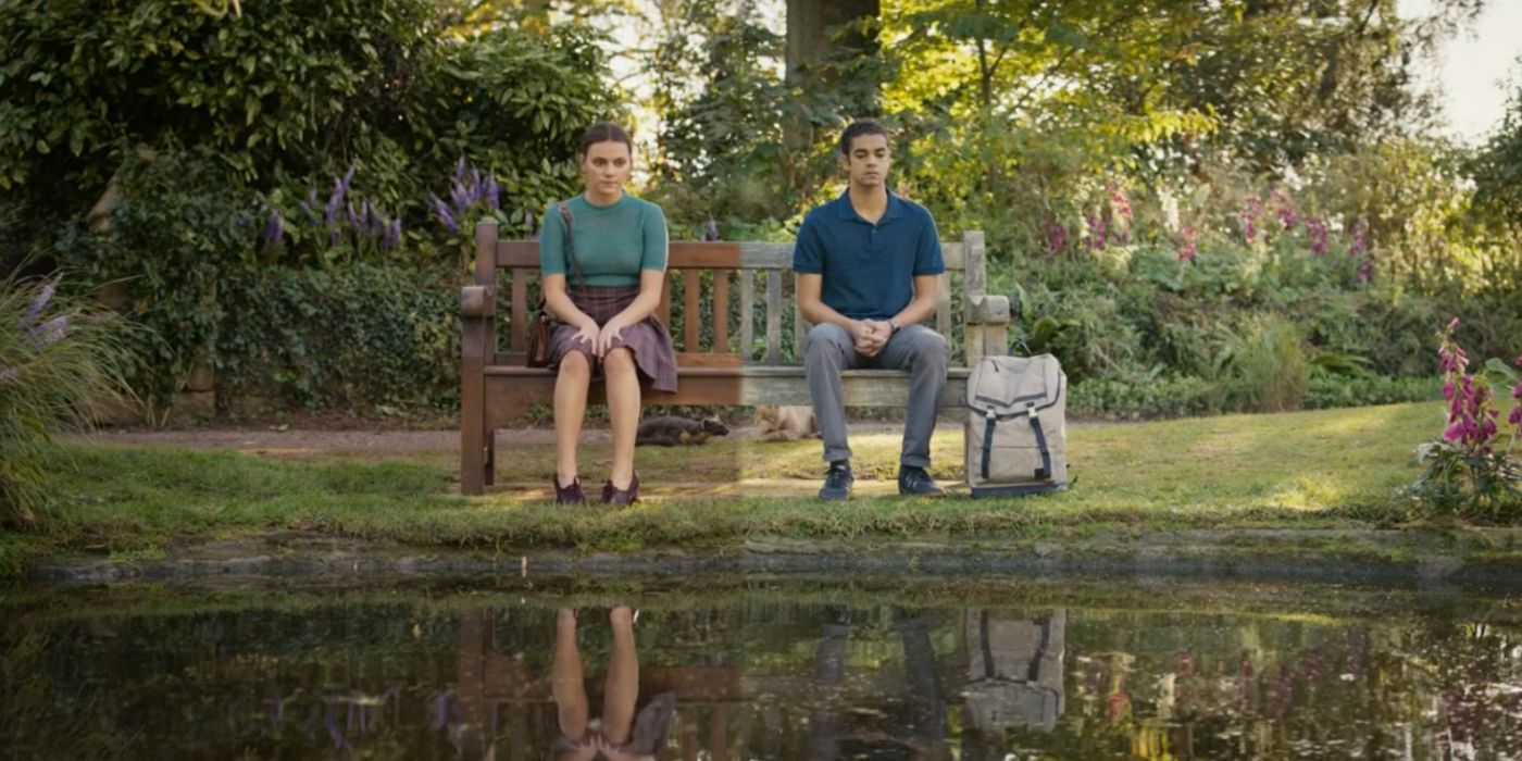 Lyra and Will on bench in Botanical Garden in His Dark Materials