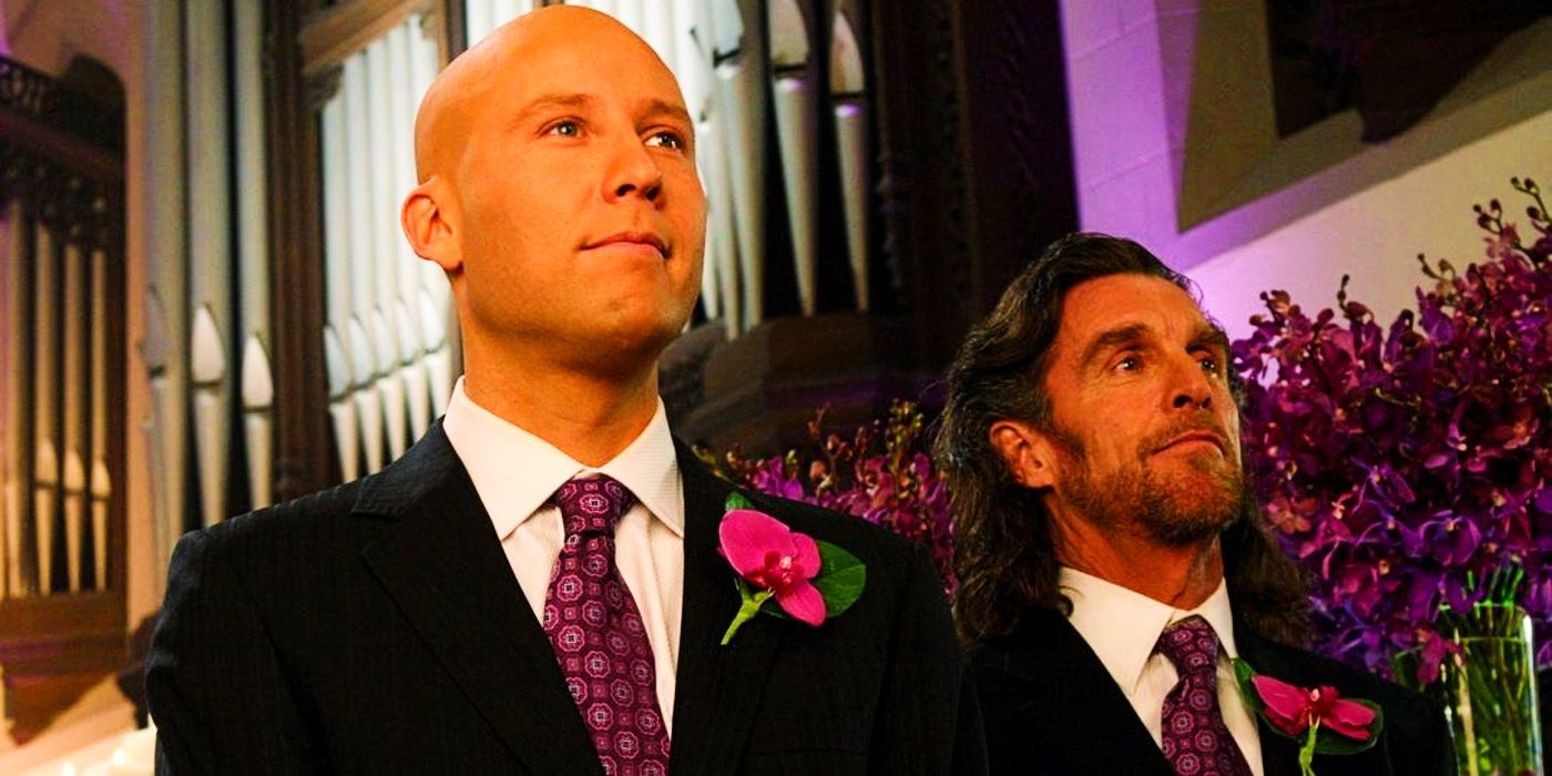 Michael Rosenbaum as Lex Luthor and John Glover as Lionel Luthor standing at altar in Smallville