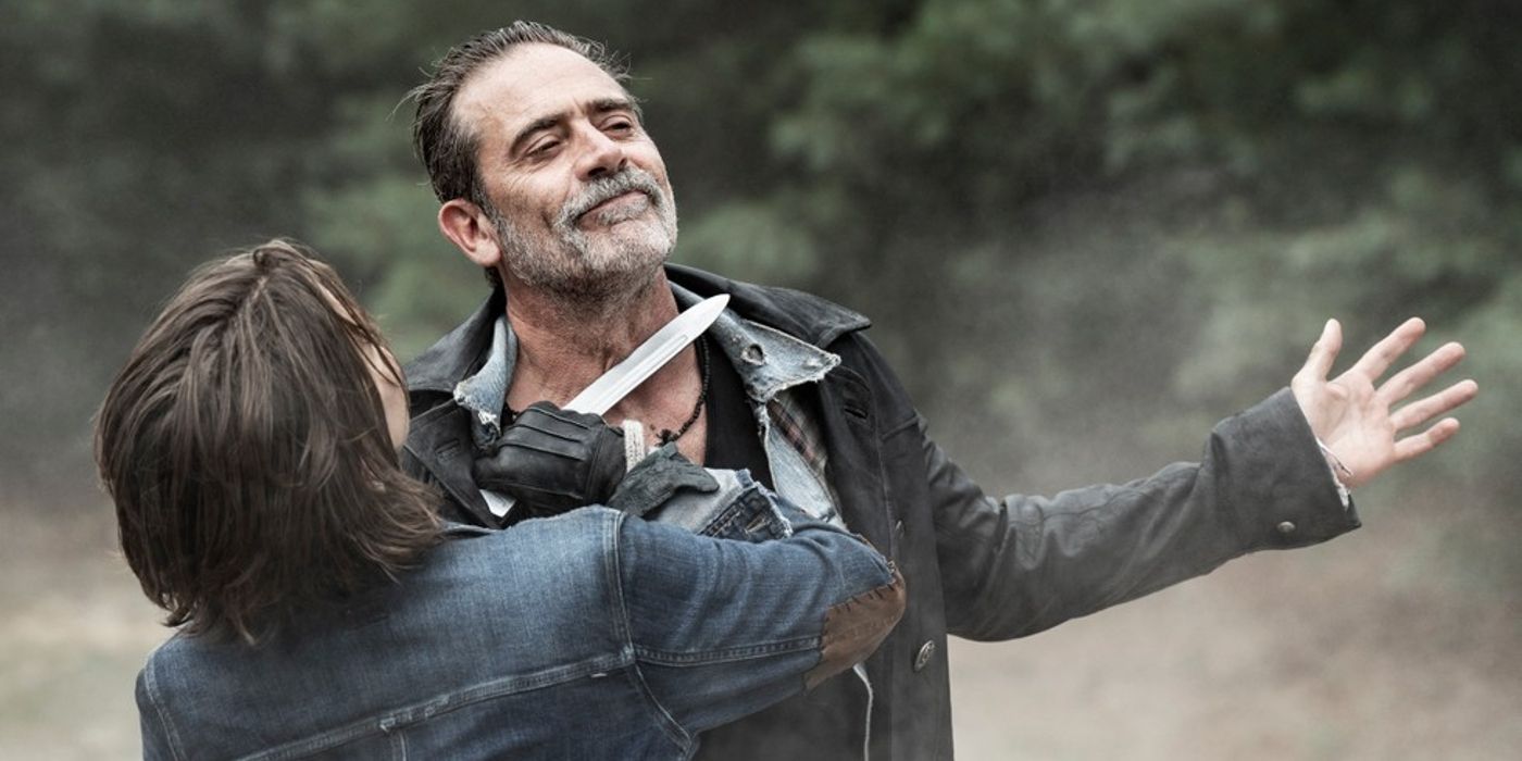 Negan e Maggie em The Walking Dead: Dead City