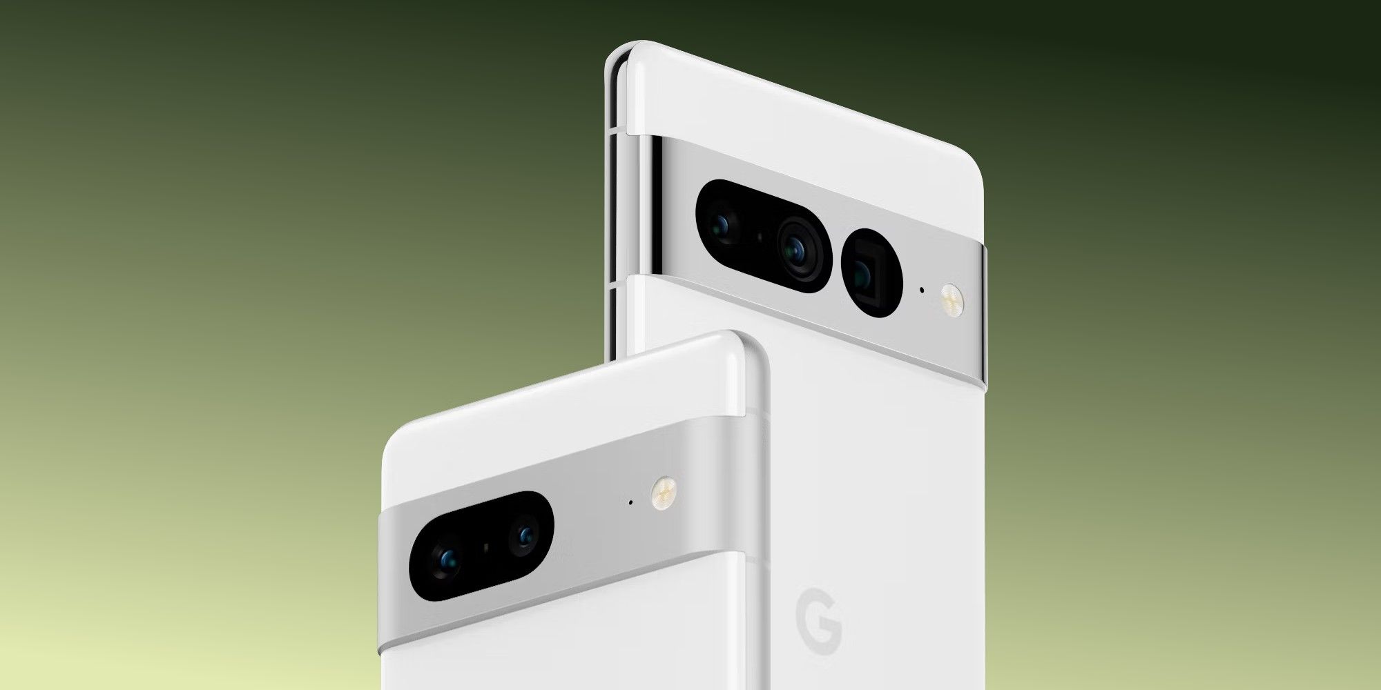 Gambar yang menunjukkan bagian belakang Pixel 7 dan Pixel 7 Pro