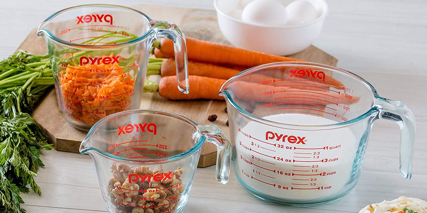 pyrex measuring cups