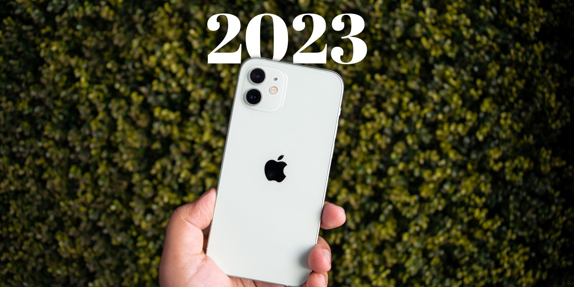 iPhone 6 In 2023! (Still Worth It?) (Review) 