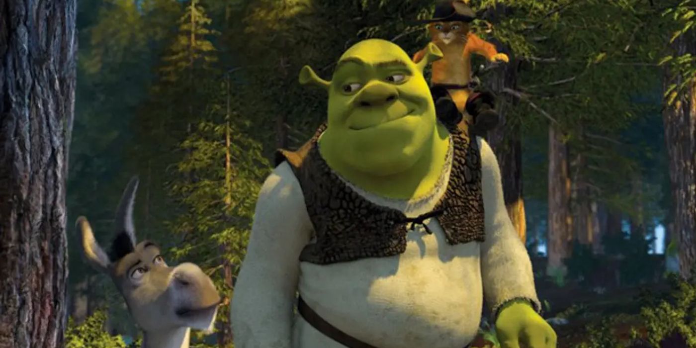 Shrek, Burro e Gato de Botas caminham juntos pela floresta