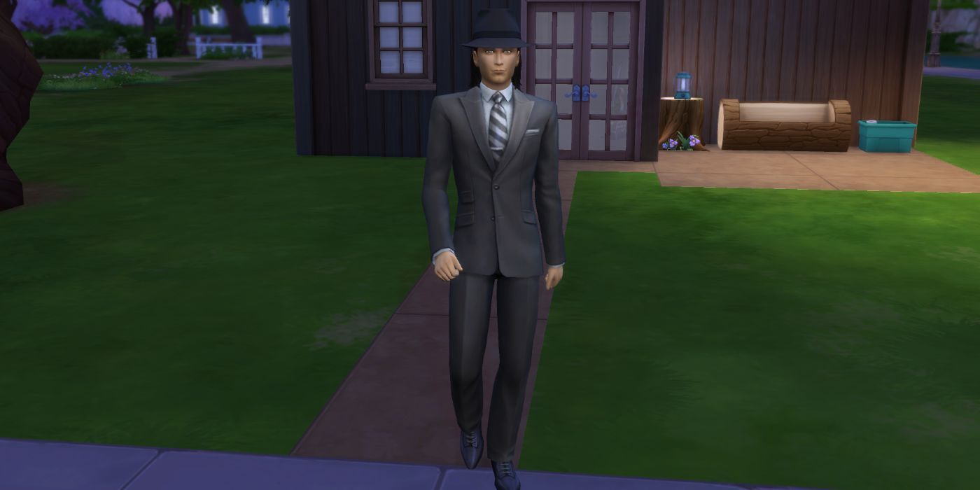 A Sim dressed as a mobster