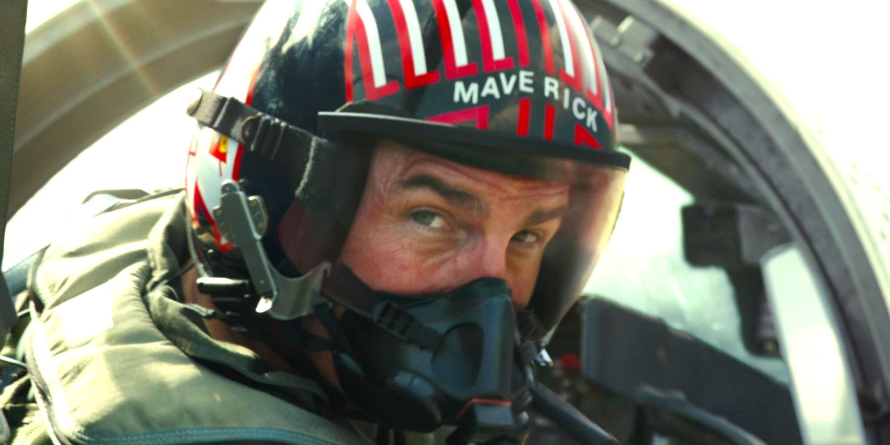 Tom Cruise como Pete Mitchell em Top Gun Maverick 