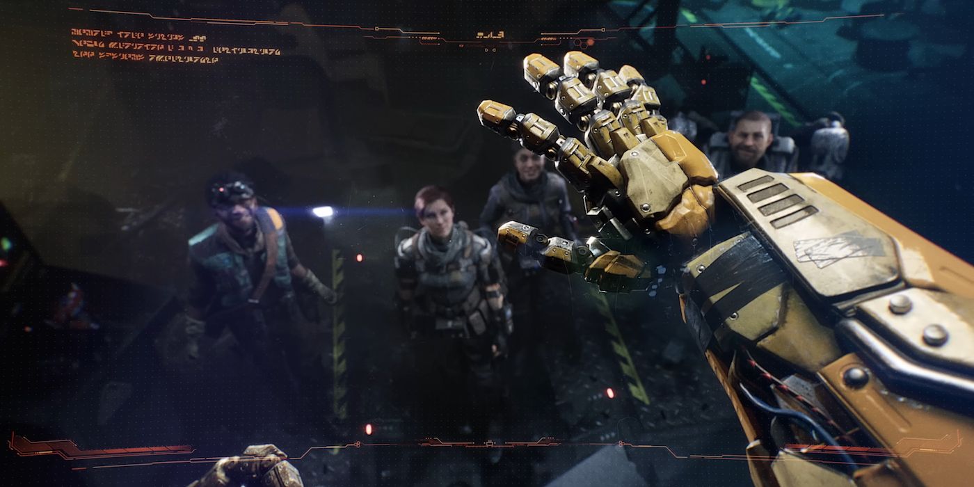 Um Autobot desperta e examina suas mãos no trailer de revelação Transformers: Reactivate